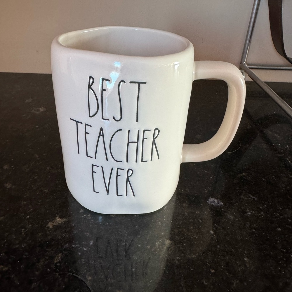 Rae Dunn “Best Teacher Ever” Mug never used